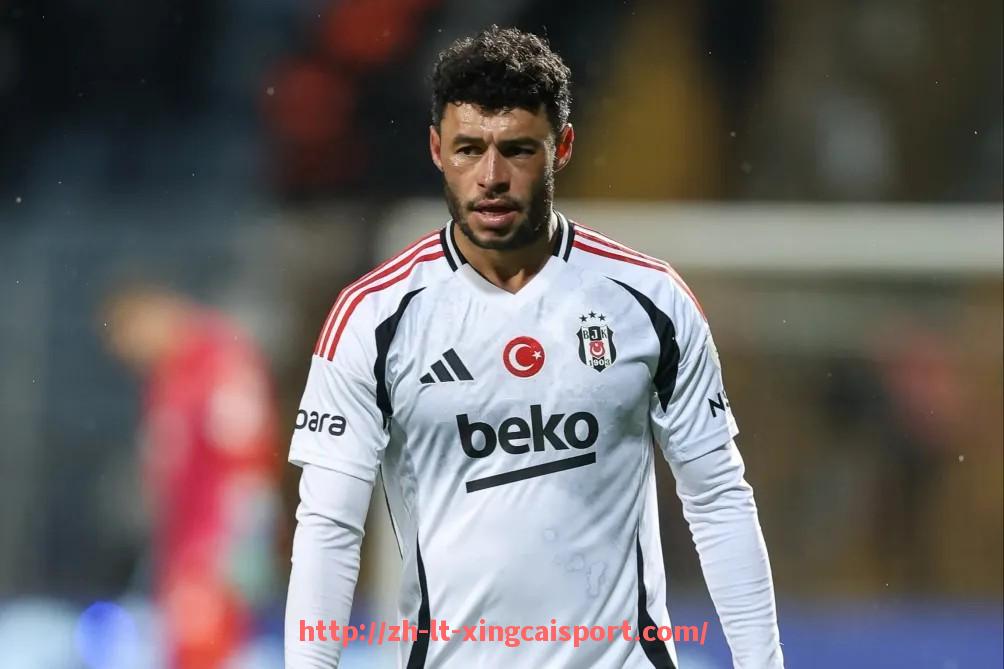 杏彩体育-世俱杯比赛战术分析及球队应对策略